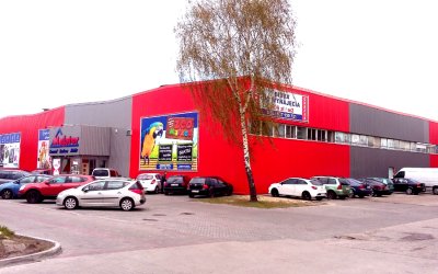 Baudziedzic stawia sklep Majster w Woli