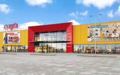 Agata buduje m.in. z Zeman HDF salon w Bydgoszczy