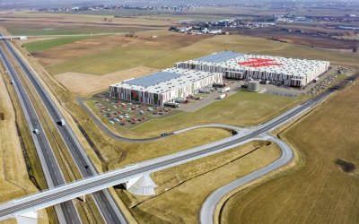 7R inwestuje w Gnieźnie