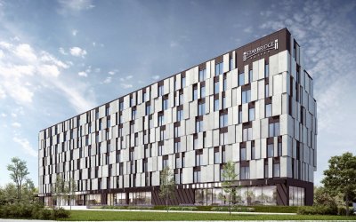 Ferryman stawia Staybridge w Warszawie