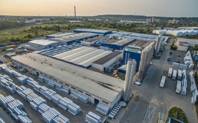 Goldbeck rozbuduje Salamander we Włocławku