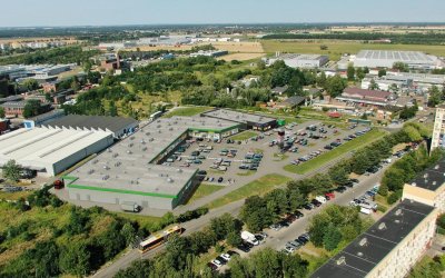 SPS buduje centra handlowe
